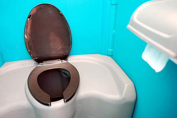 Portable Toilet Options We Offer in Forsyth, IL